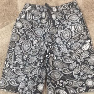 Men’s xl bandanna print long shorts nwot